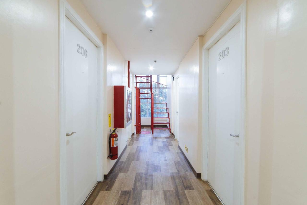 Reddoorz Plus Near Sm Lanang Davao City Buitenkant foto