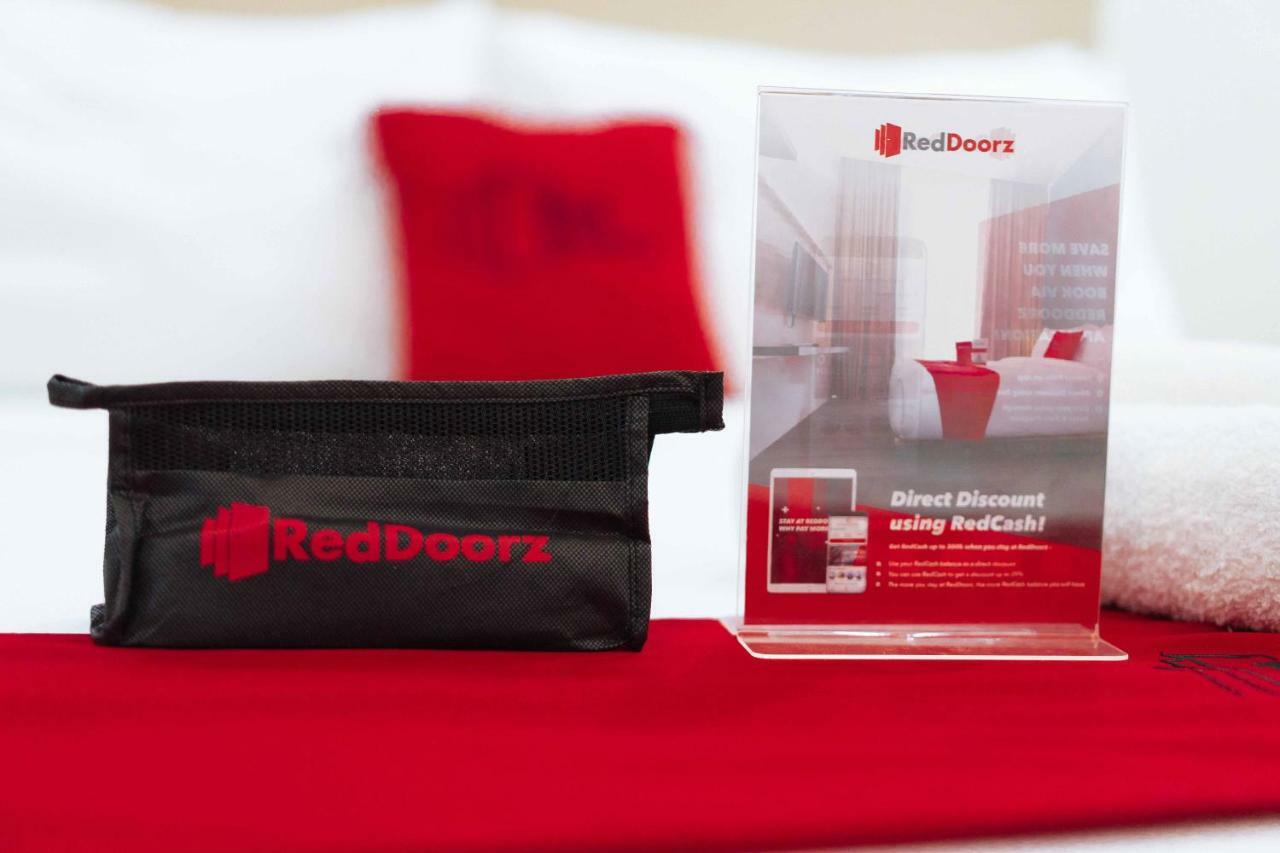Reddoorz Plus Near Sm Lanang Davao City Buitenkant foto