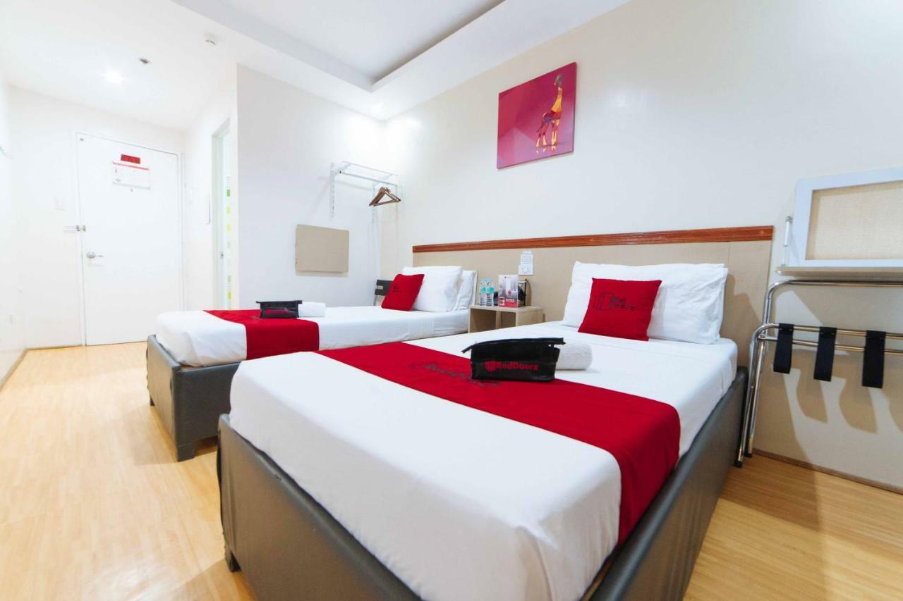 Reddoorz Plus Near Sm Lanang Davao City Buitenkant foto
